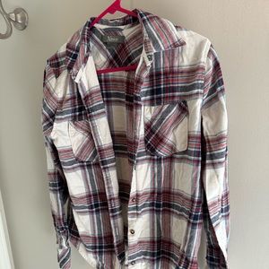 Plaid flannel button down, natural brand, women’s medium